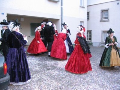 UzNun044.jpg