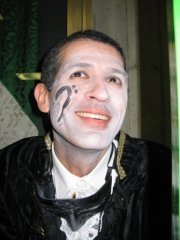 UzNun031.jpg