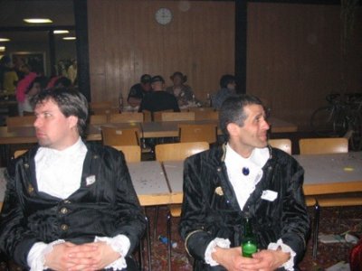 mbnun126.jpg