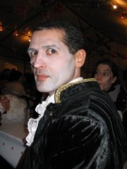 UzNun072.jpg