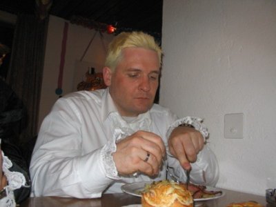 mbnun164.jpg